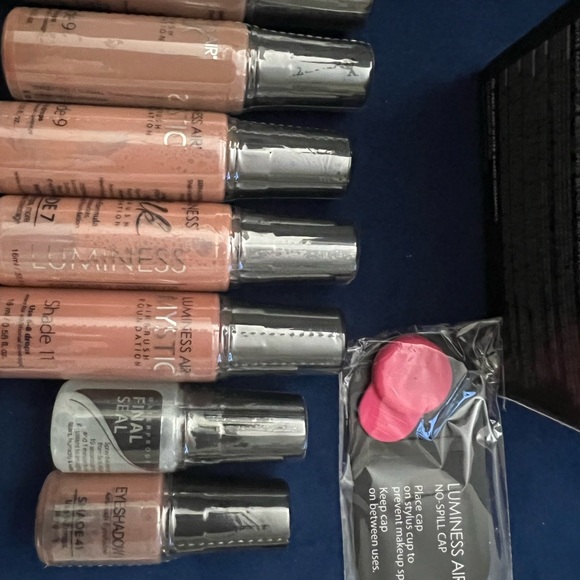 New! Luminess Air - Airbrush Makeup System +18 makeup applications - w/o tags - Picture 8 of 10